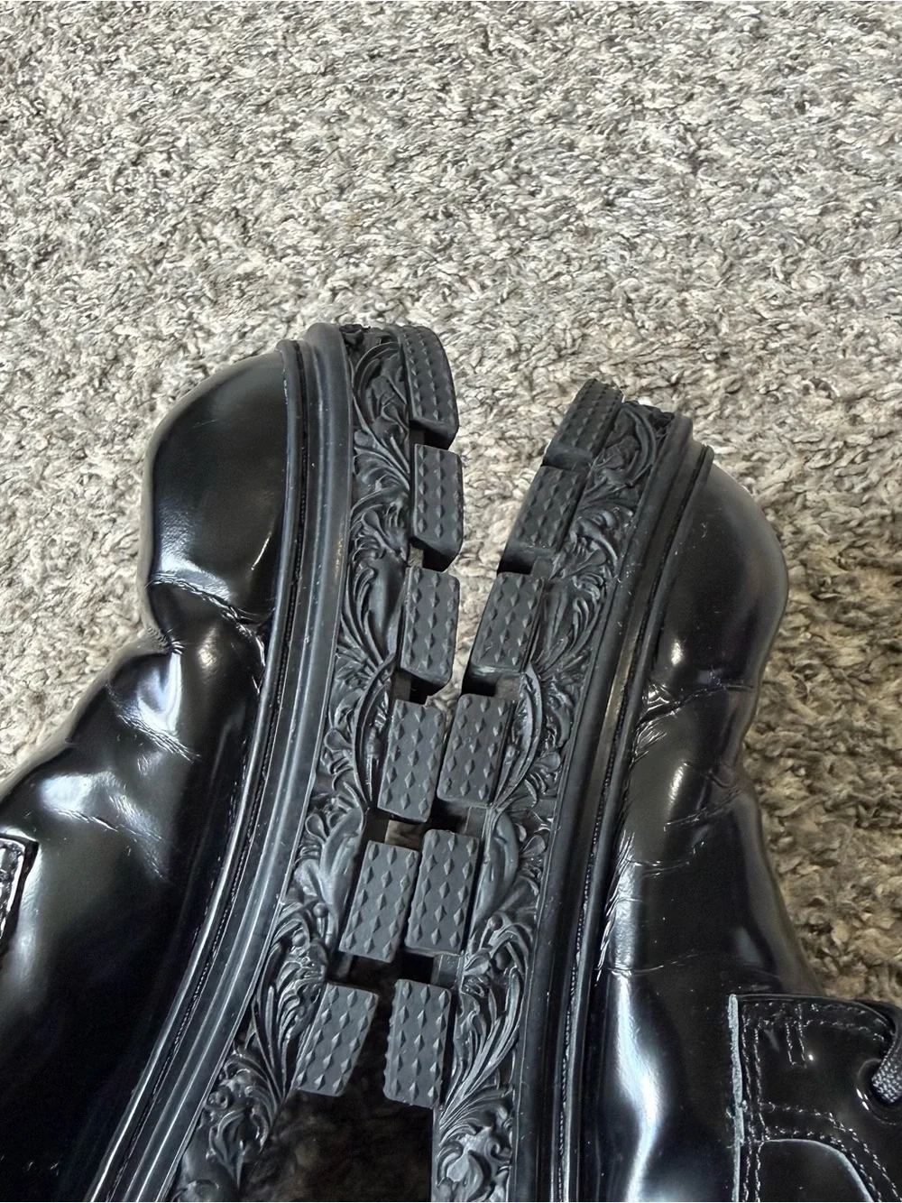 Louis Vuitton black patent leather boots 41 men’s 8 women’s 9.5 READ